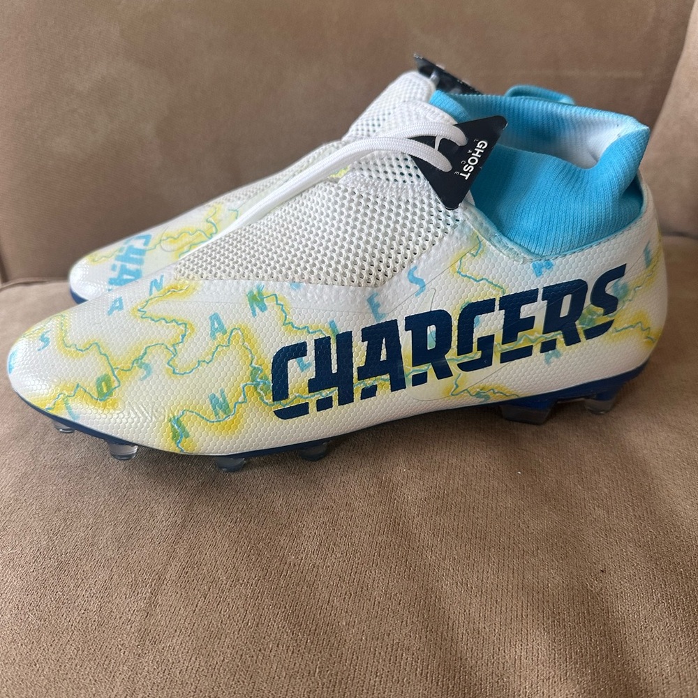 Men’s Nike ID Custom Chargers Soccer Cleats - New Size 11